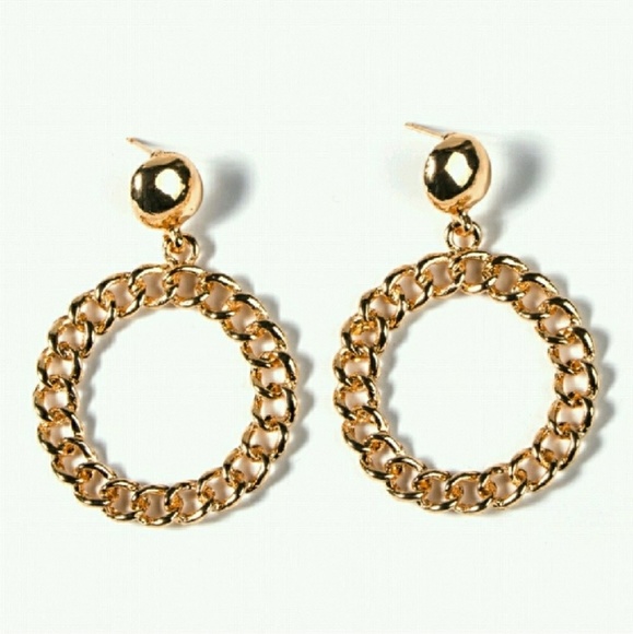 Gold chain link posts - Picture 1 of 2